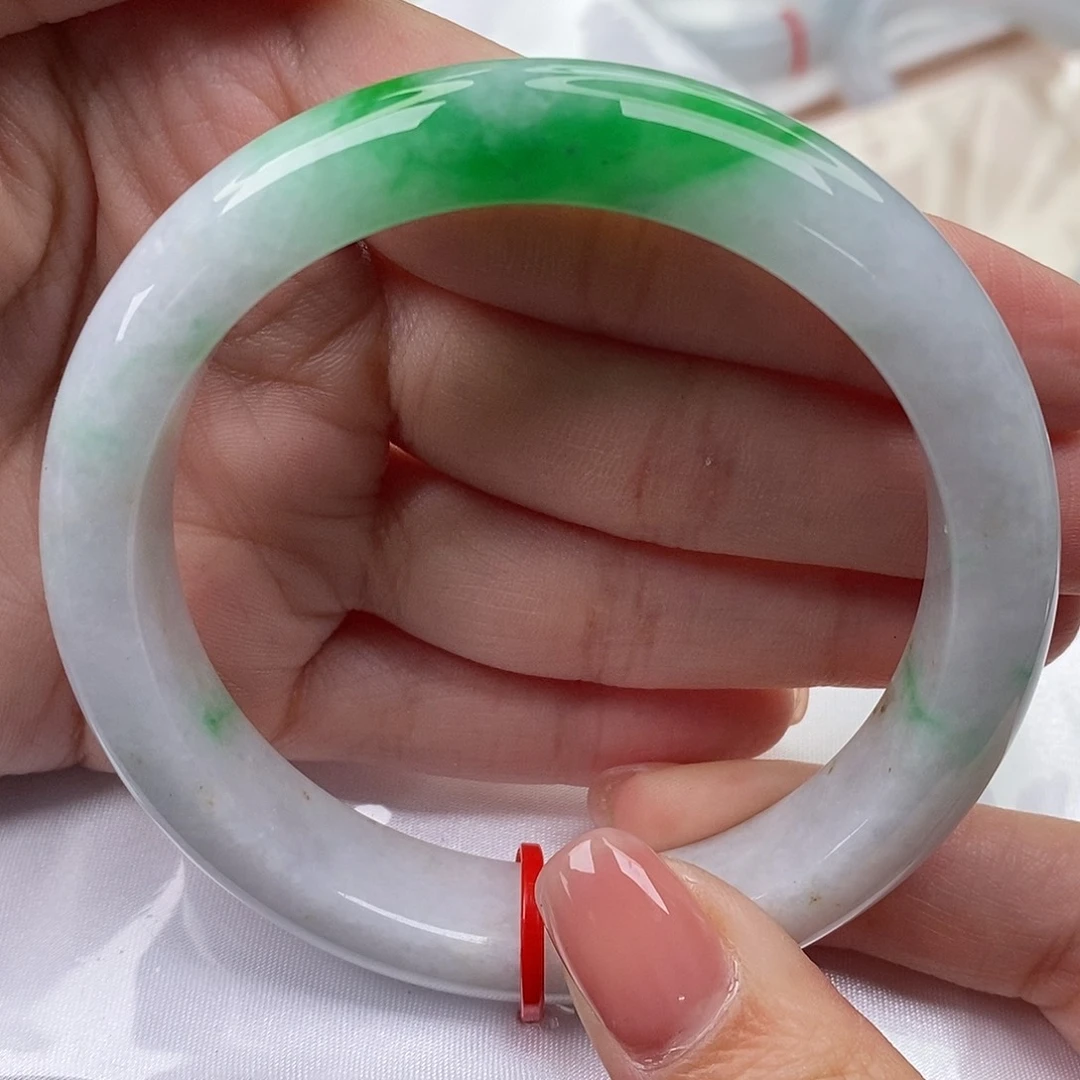 翡翠未镶嵌手镯（圆镯）缅甸天然A货翡翠 59