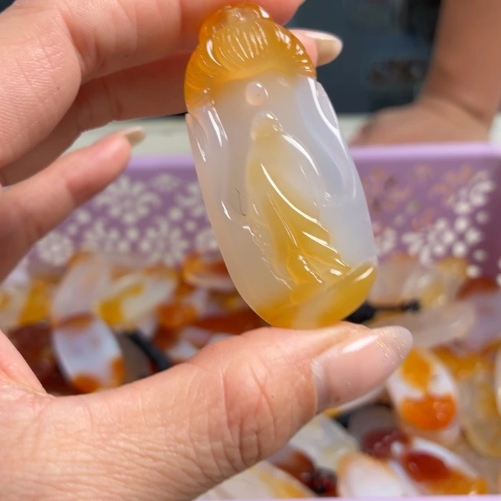 玛瑙/玉髓未镶嵌吊坠(不含链)