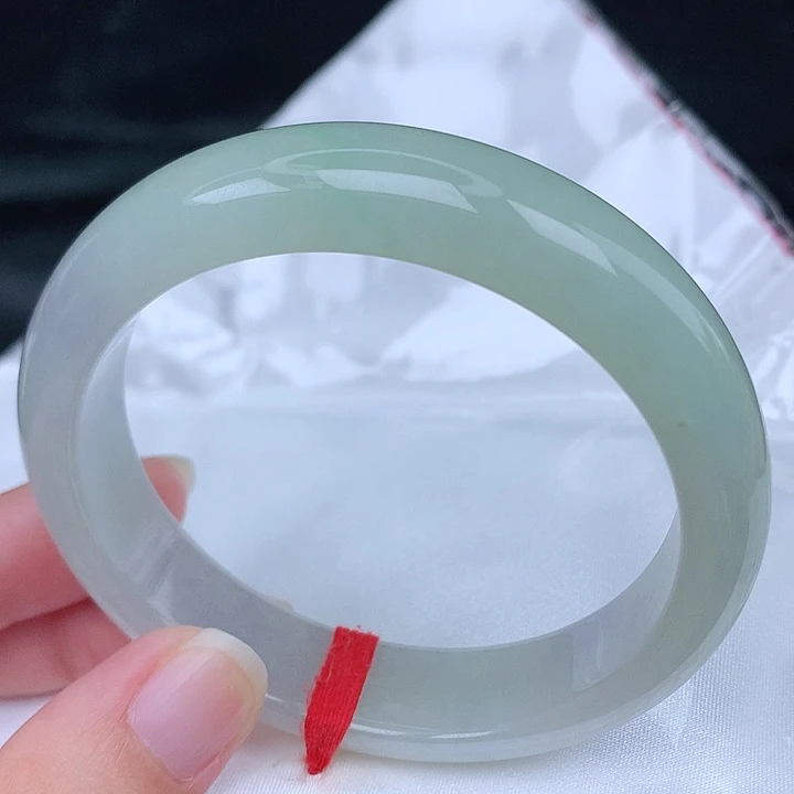 未镶嵌手镯翡翠天然