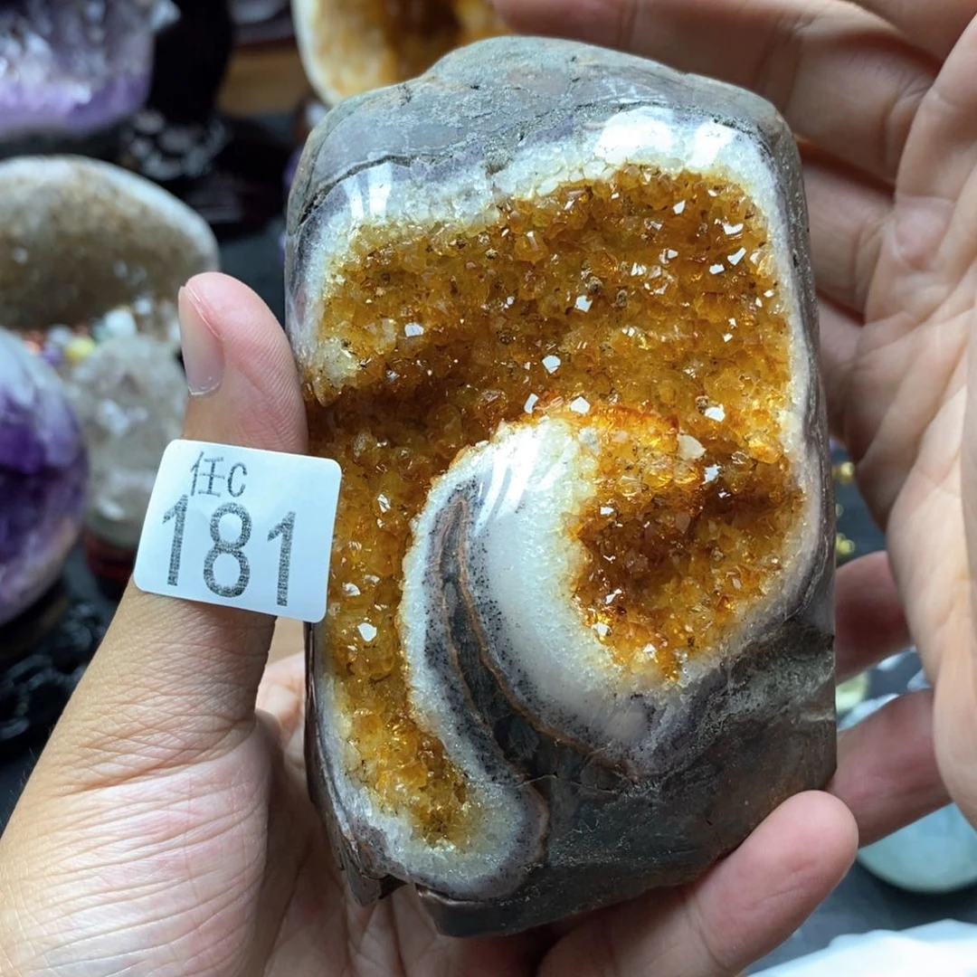 未镶嵌大型摆件（非配饰）水晶