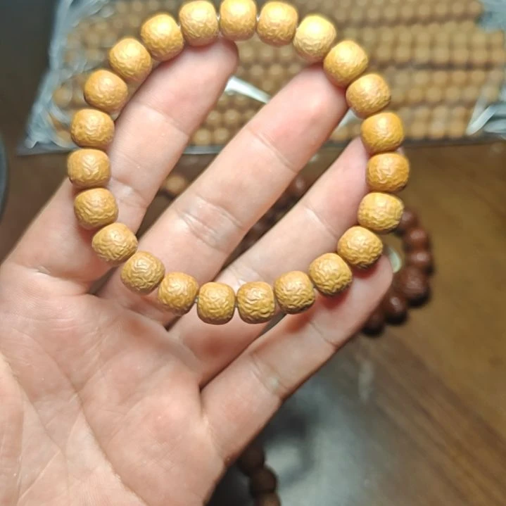 猴头核桃纯手工雕刻波澜