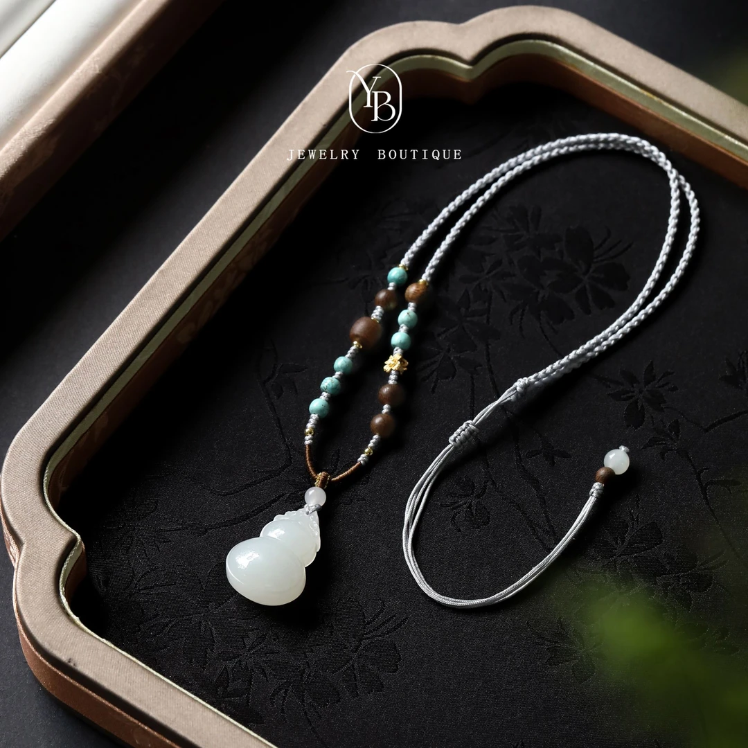 白玉葫芦吊坠编绳项链高级感小众设计玉坠女士小众首饰百搭气质