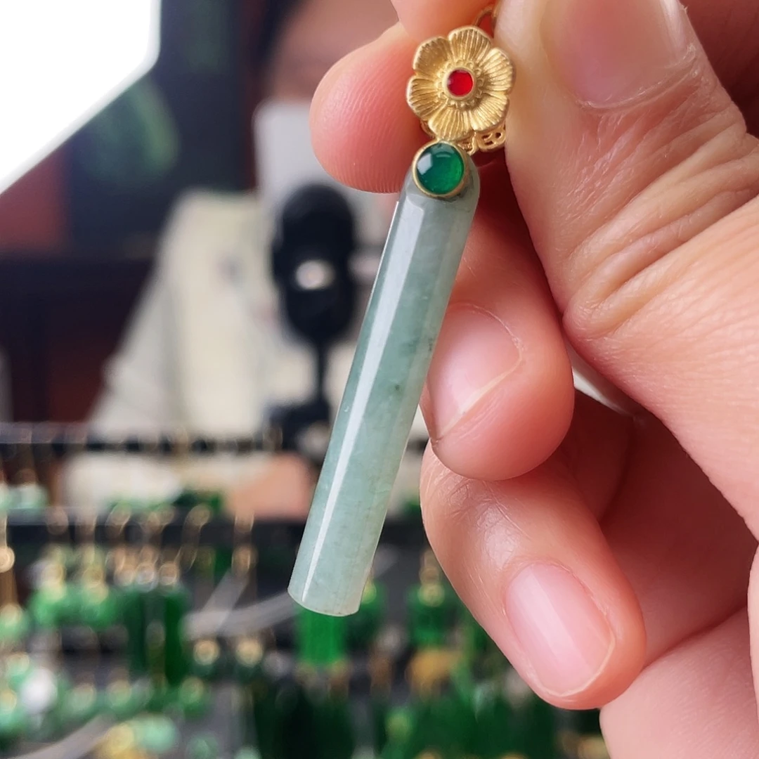 翡翠未镶嵌耳饰饰品