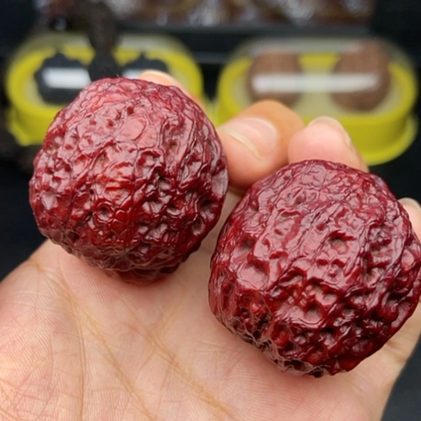 【闪购商品】文玩核桃吊坠41尺红彩蛇皮元宝