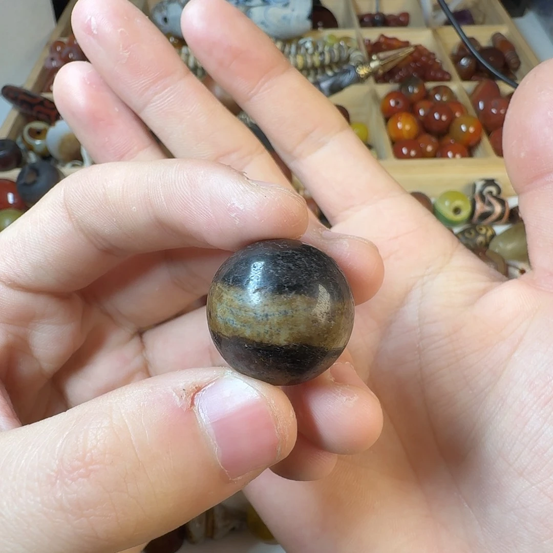 玛瑙/玉髓未镶嵌纯天然玛瑙珠子