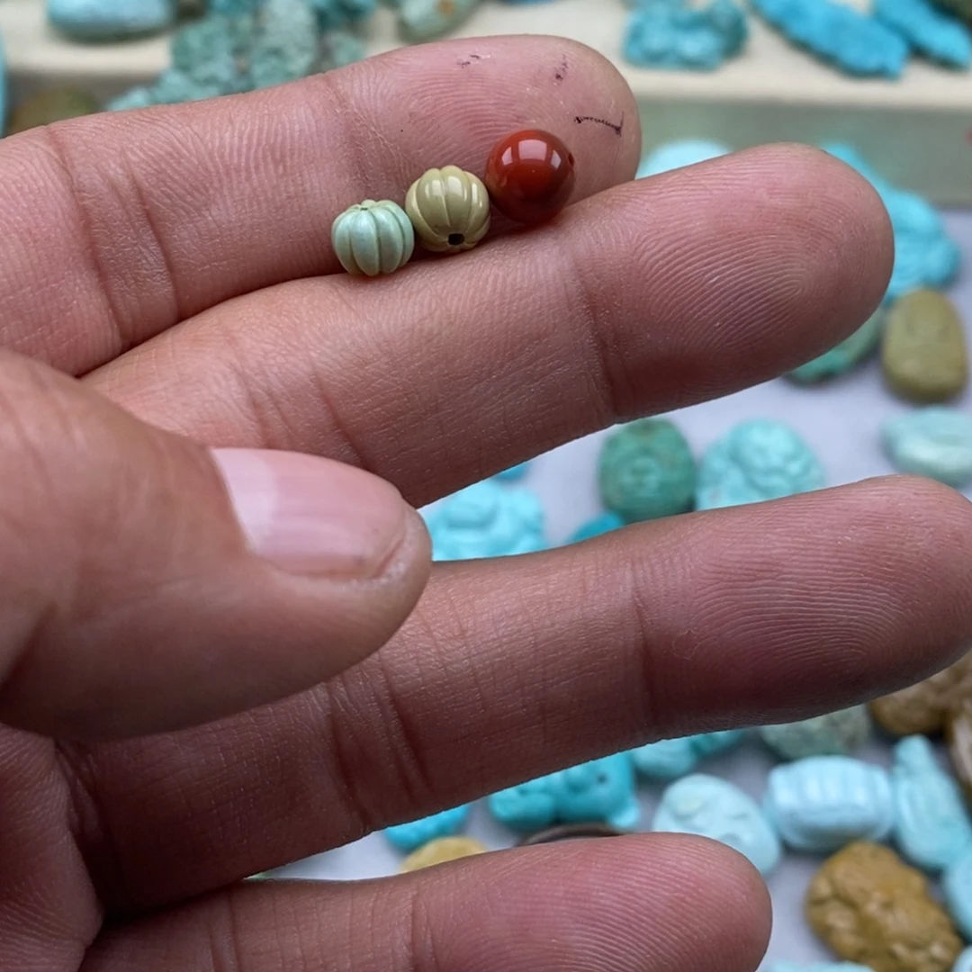 L***.南红玛瑙未镶嵌珠宝半成品