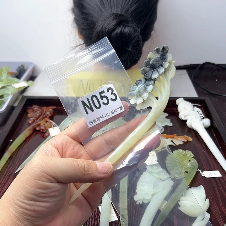 蛇纹石玉发饰合金慕*