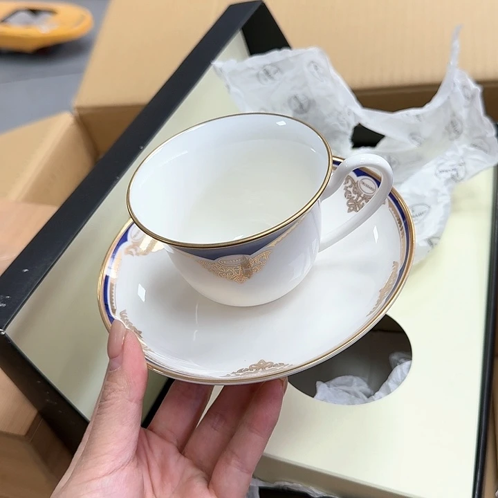 m****o瓷器。 瓷器。   瓷器