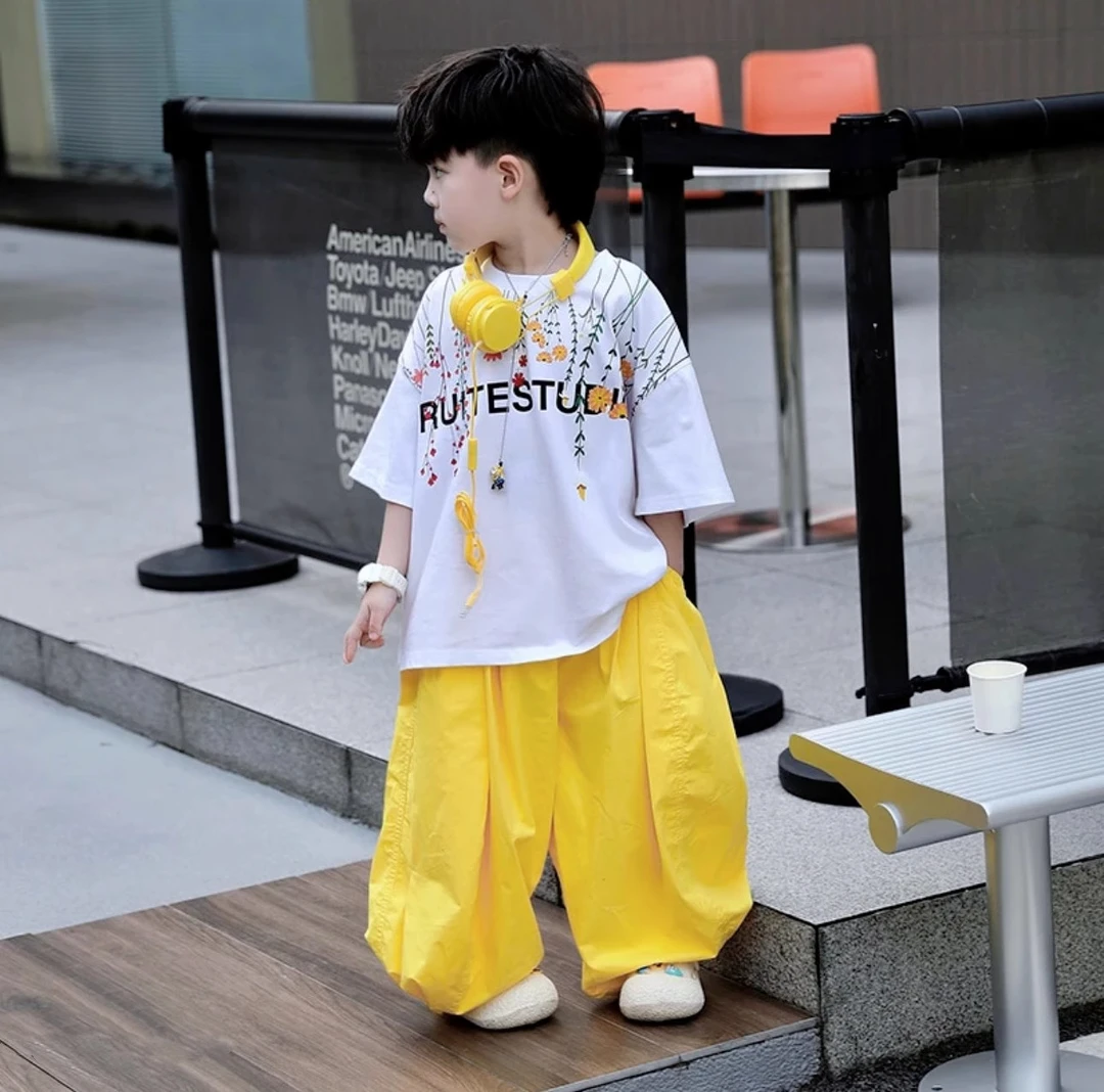 男童多巴胺套装夏季2025新款儿童宝宝洋气卡通印花背心防蚊束脚裤