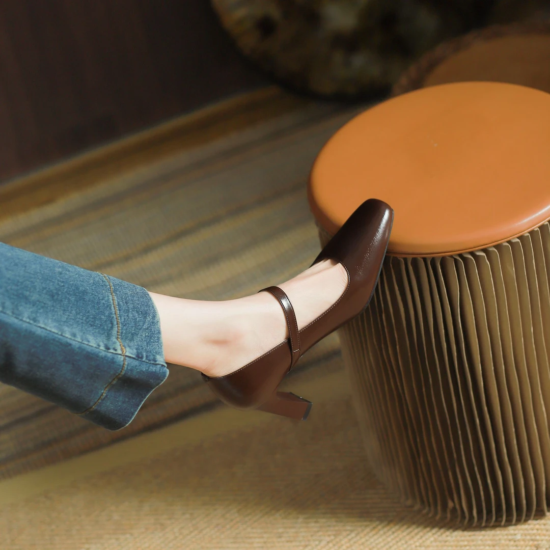 2026年新款真手工一字带玛丽珍可甜可酷小方头气质百搭高跟女鞋