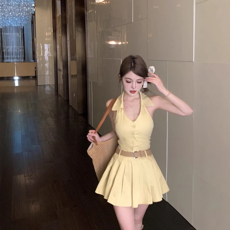 看在眼里~法式纯欲风辣妹挂脖修身无袖吊带连衣裙高腰a字背心短裙