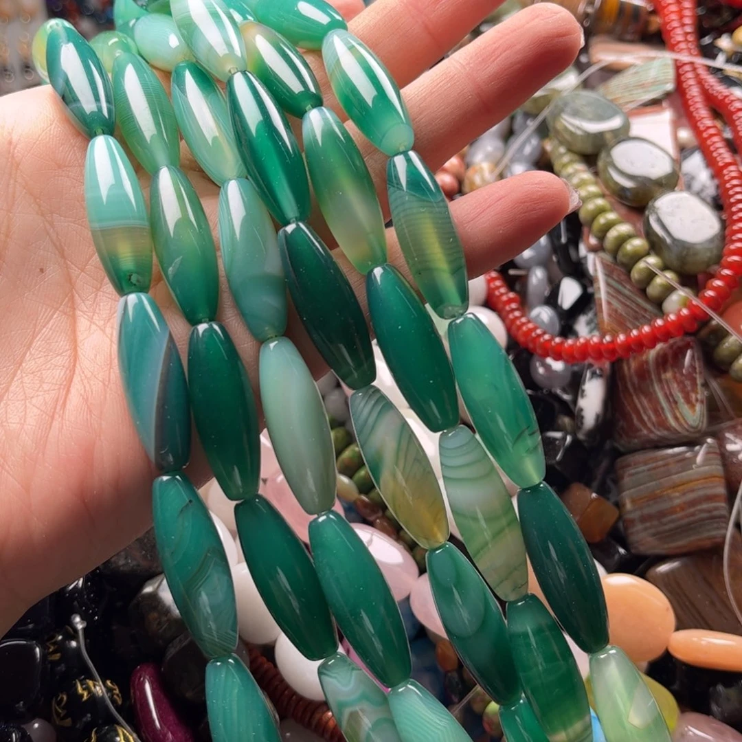 石英质玉珠宝奇石未镶嵌卡30