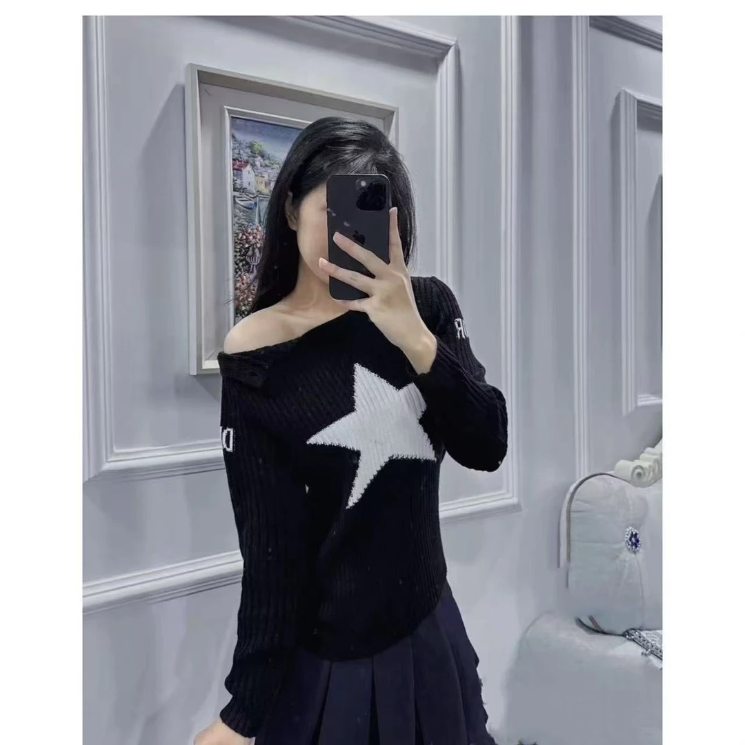 AD189五星套头毛衣