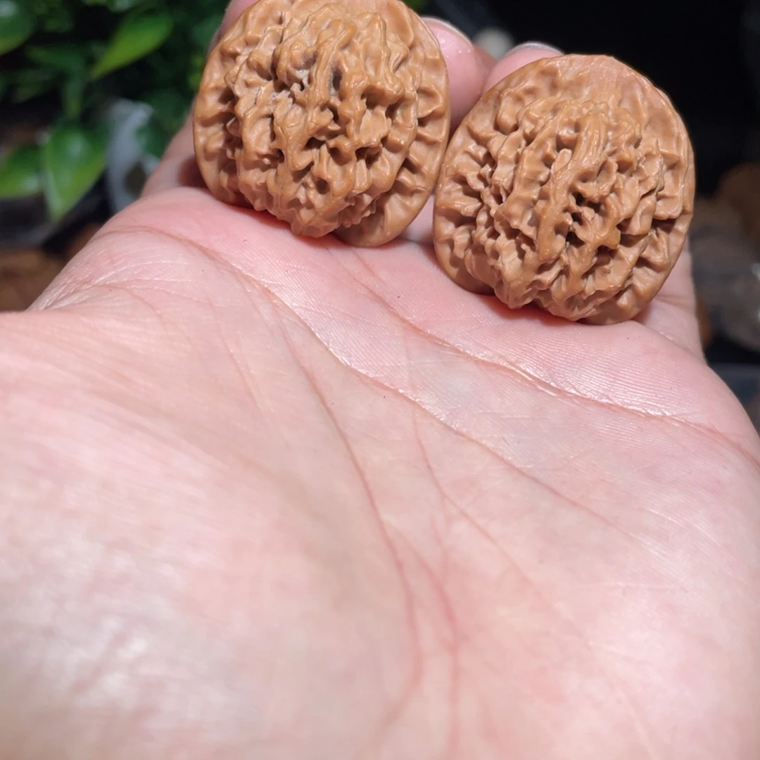 文玩核桃吊坠33秦闷