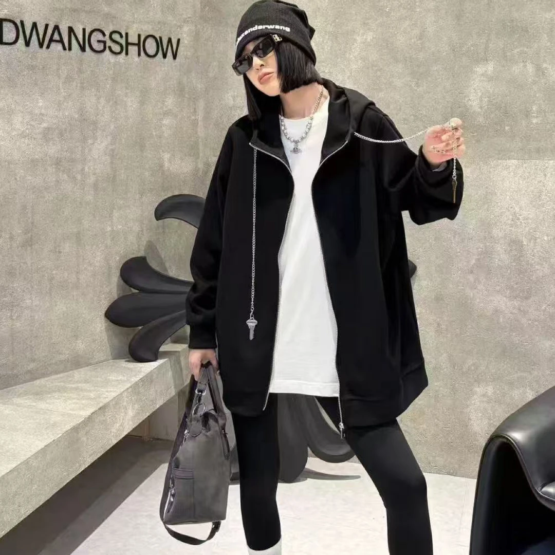 W阿薇-特大码定制卫衣外套（钥匙链装饰）1815