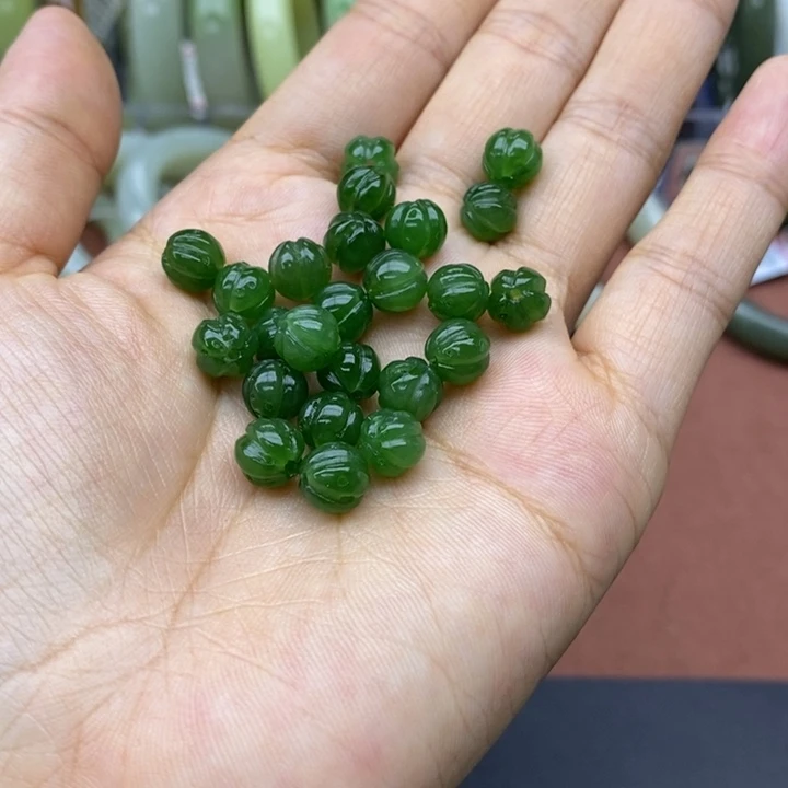 和田玉未镶嵌吊坠(不含链)