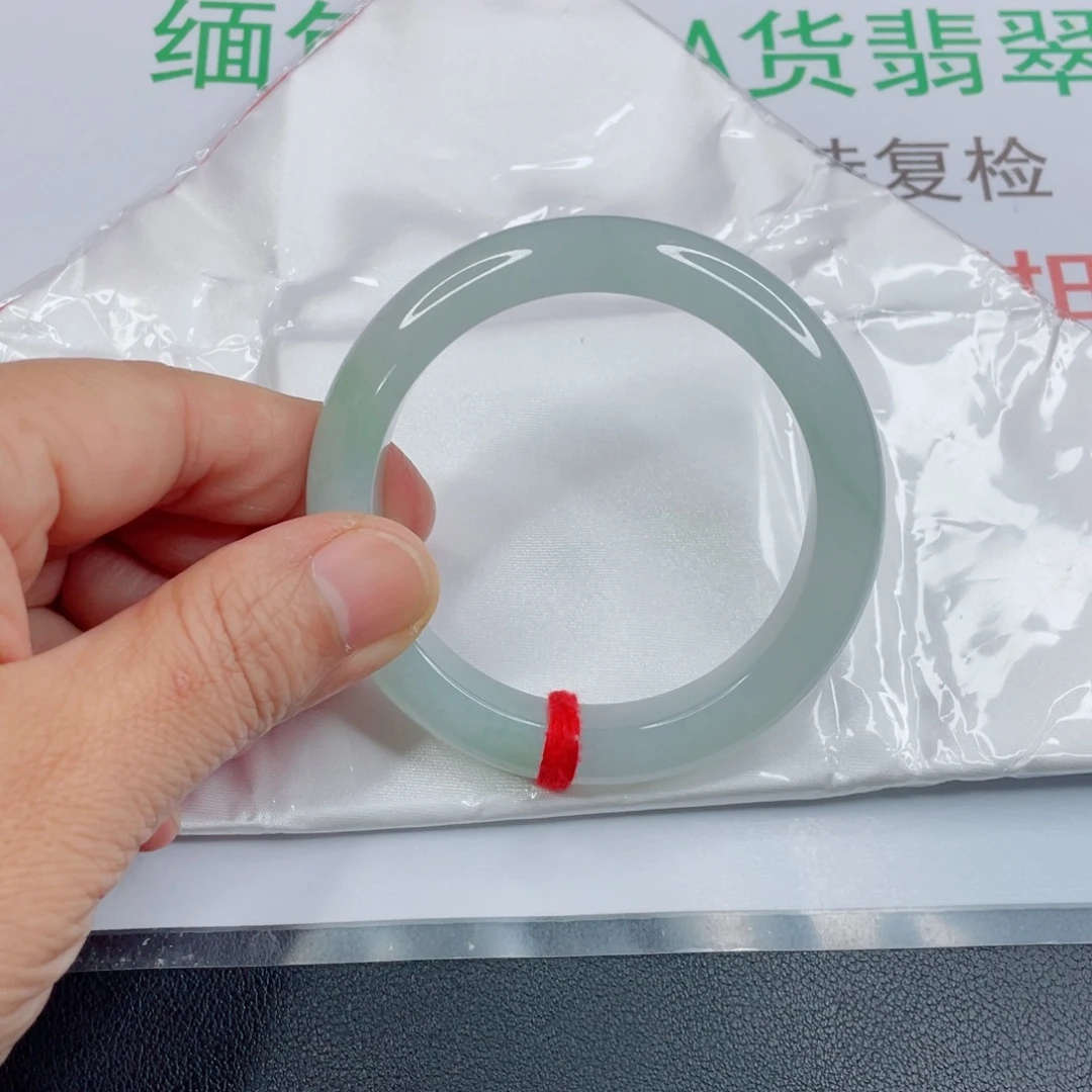 翡翠未镶嵌手镯翡翠手镯