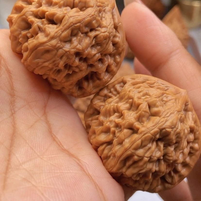 【闪购商品】文玩核桃把件40虎头王