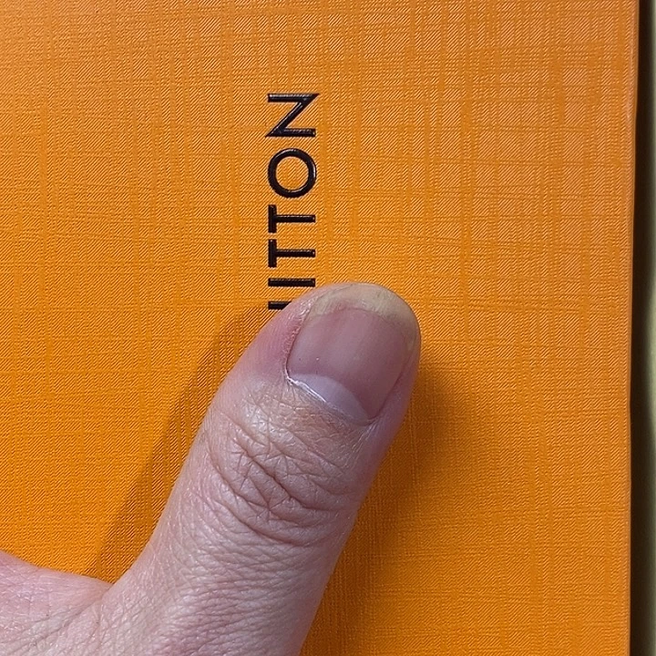 岁***筛大叶紫檀（黑酸枝木类）