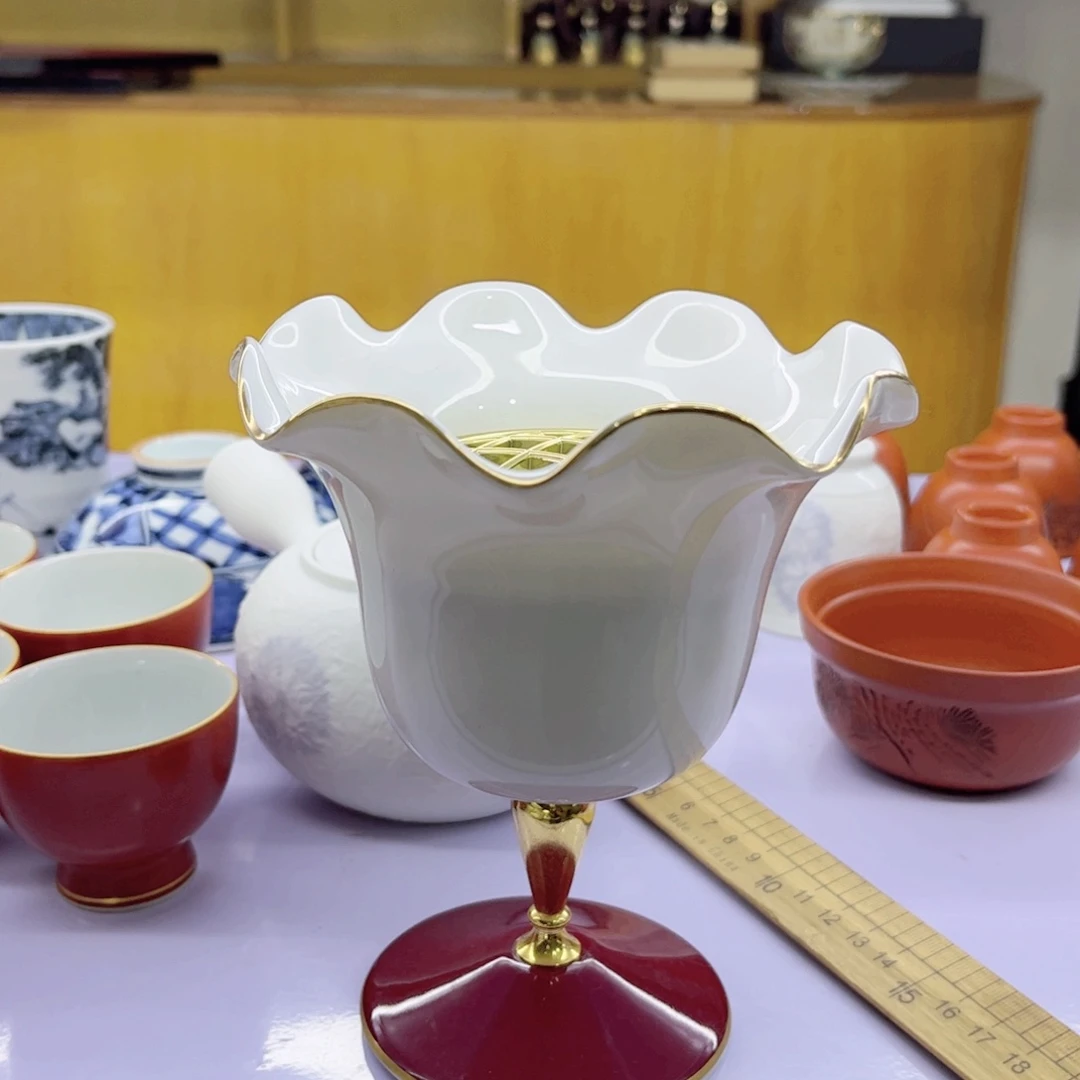 瓷片欢迎光临美桃儿～