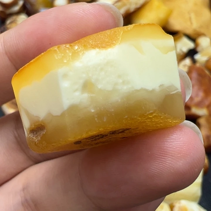 未镶嵌定制琥珀蜜蜡