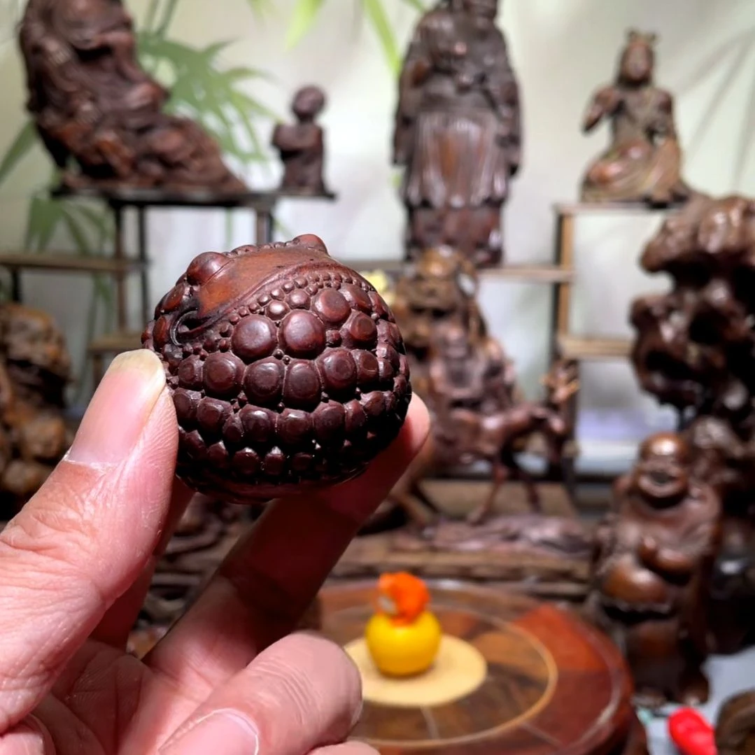 竹竹根雕金蝉满丁精彩。