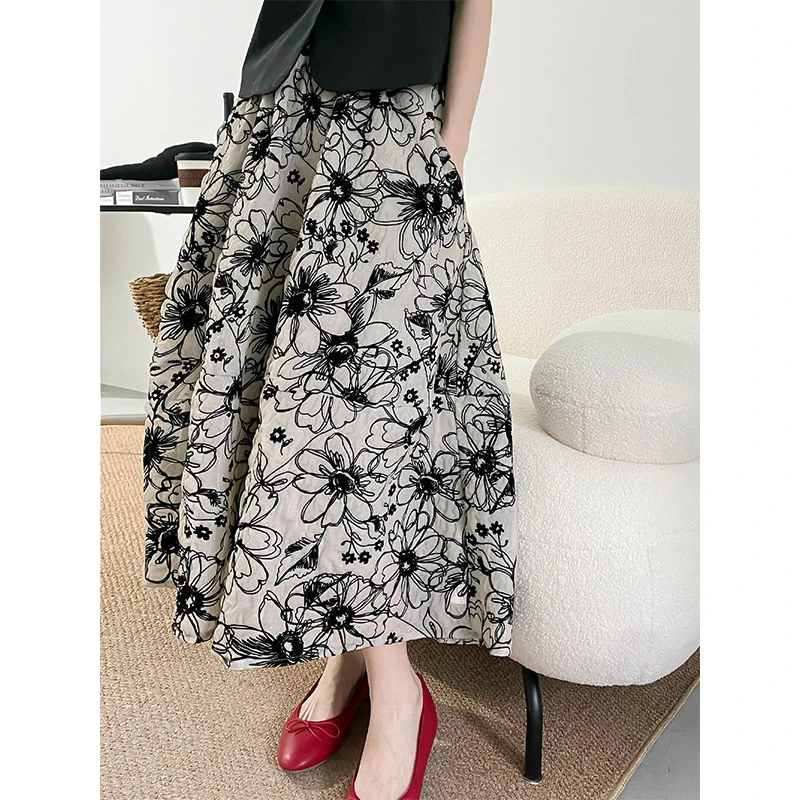 橘芷早春植绒半裙女重工小众复古法式高腰中长款字裙碎花气质时尚