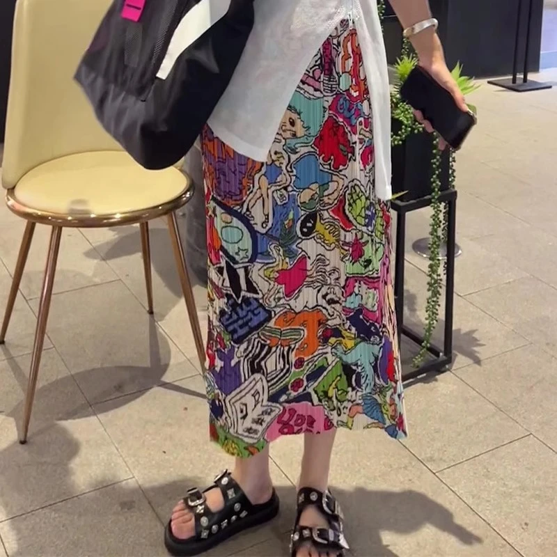 夏季女高级显瘦涂鸦垂感半身裙女褶皱设计感松紧直筒高腰中长裙子