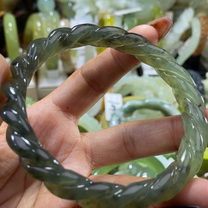 岫玉未镶嵌岫玉手镯60