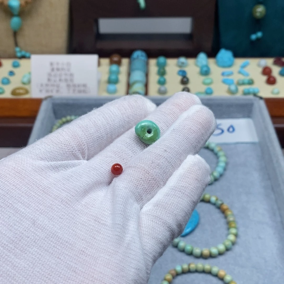 未镶嵌配饰南红玛瑙