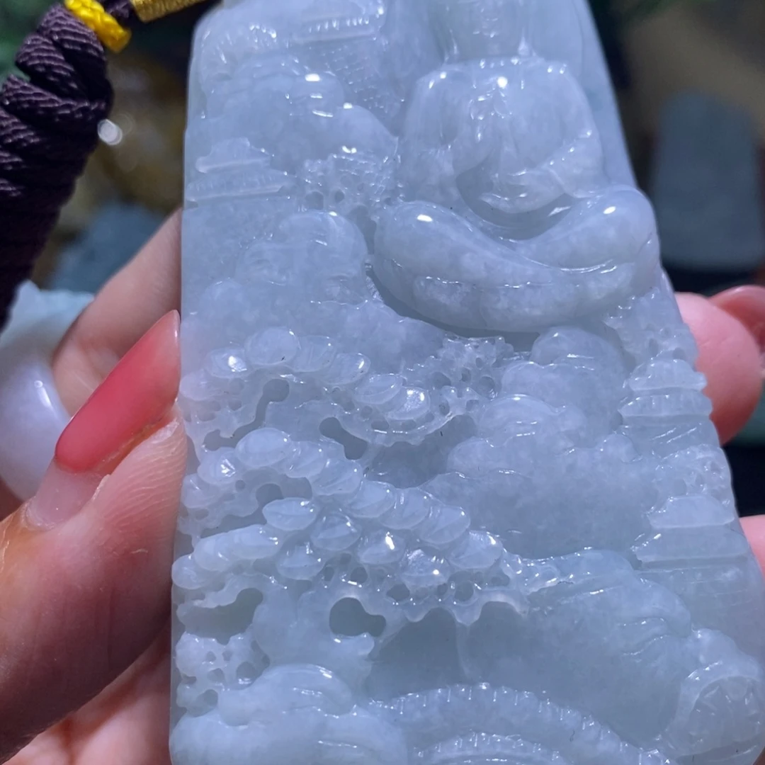 【闪购商品】翡翠未镶嵌颈饰观音