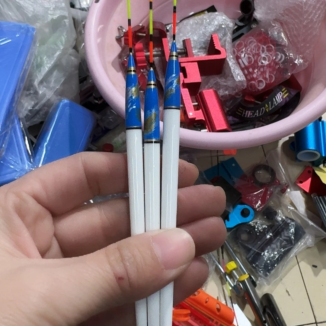 箱妹子蓝色小漂孔雀羽3支