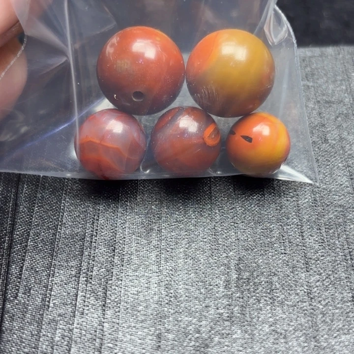 平***生玛瑙/玉髓未镶嵌玛瑙