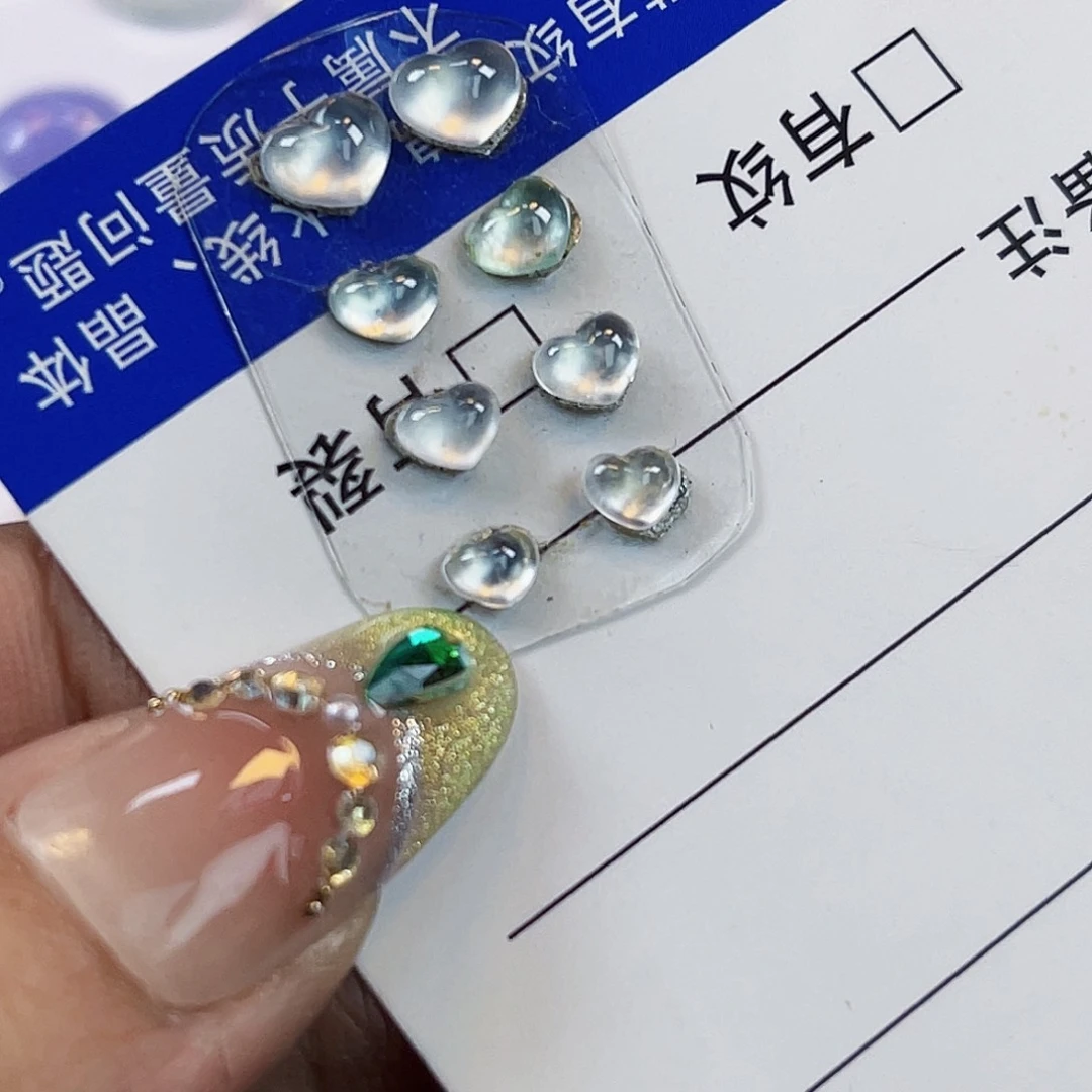 裸石翡翠YJ0081高冰玻璃起钢炸光爱心一手