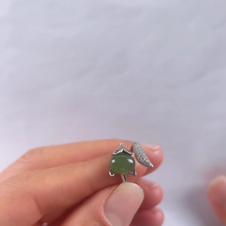 合金戒指和田玉（碧玉）