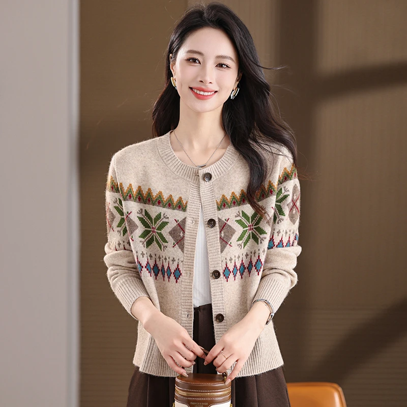 哥弟品牌秋季女装宽松复古毛衣女宽松羊毛开衫圆领针织衫外套上衣