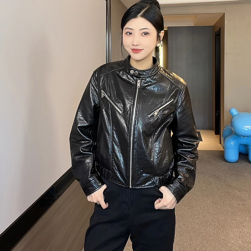 JL2605YJ2025年春季新款真皮皮衣女短款立领拉链油蜡皮机车外套