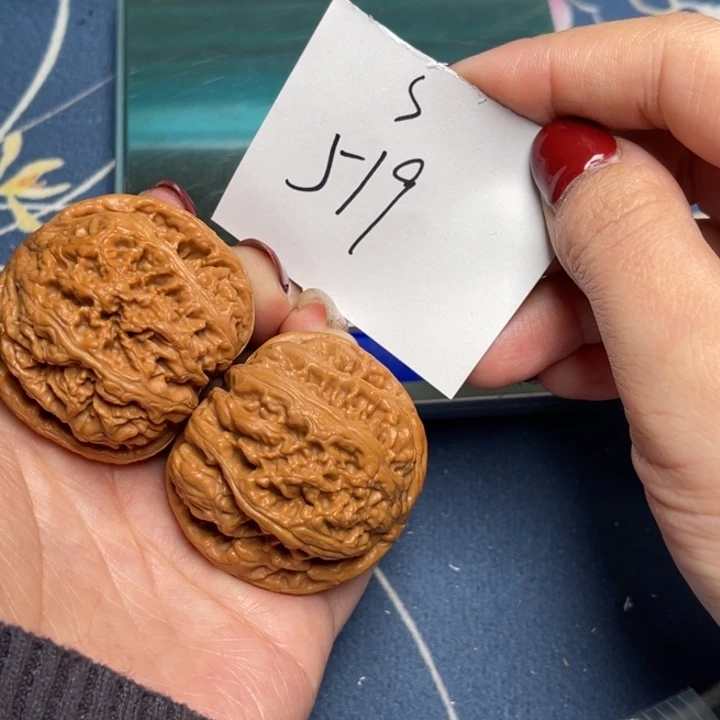 文玩核桃把件粗筋43