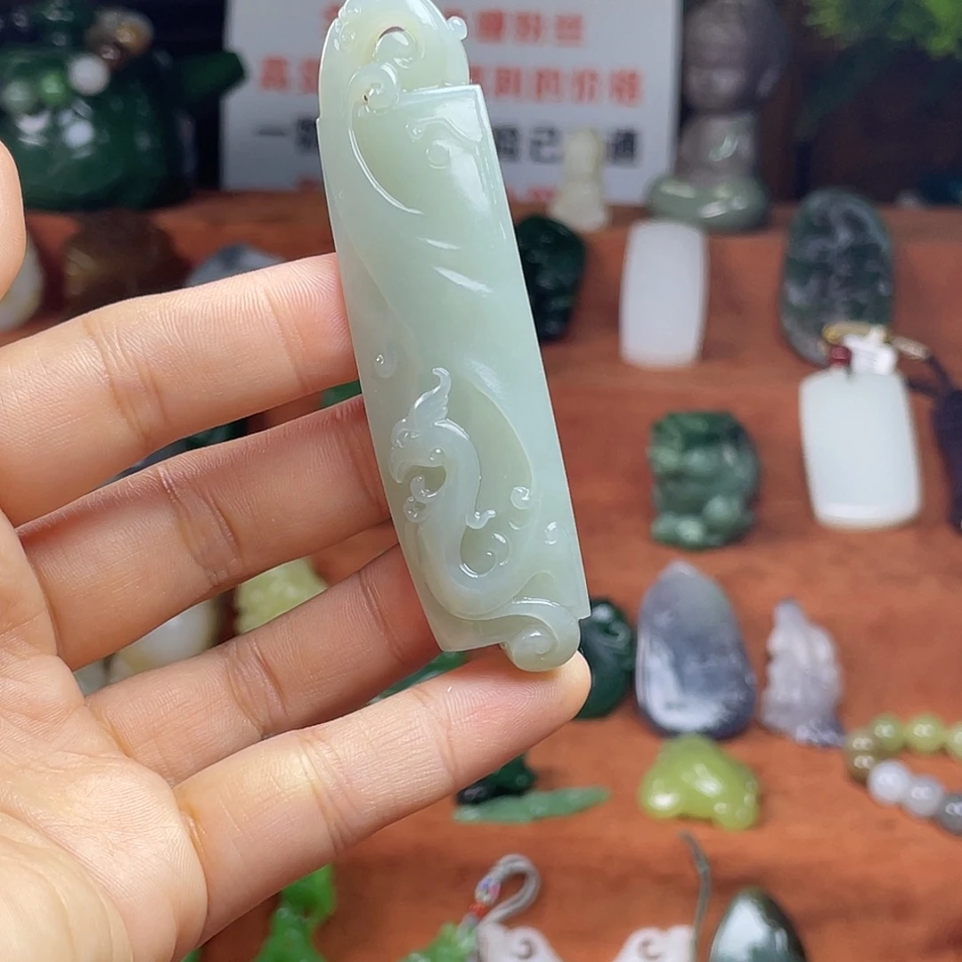 和田玉未镶嵌颈饰切莫奶蓝油膏仿古凤凰