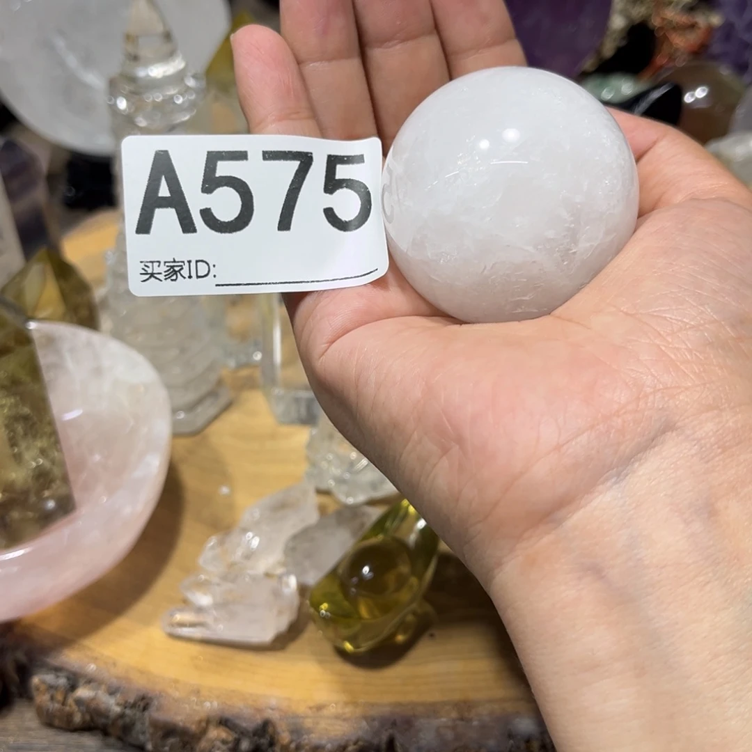 水晶珠宝半成品未镶嵌多样性发其一微瑕