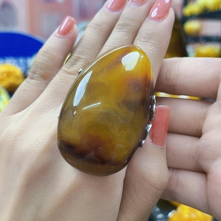 琥珀颈饰银S925镶嵌戒指