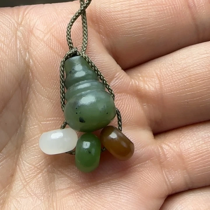 和田玉颈饰未镶嵌福利