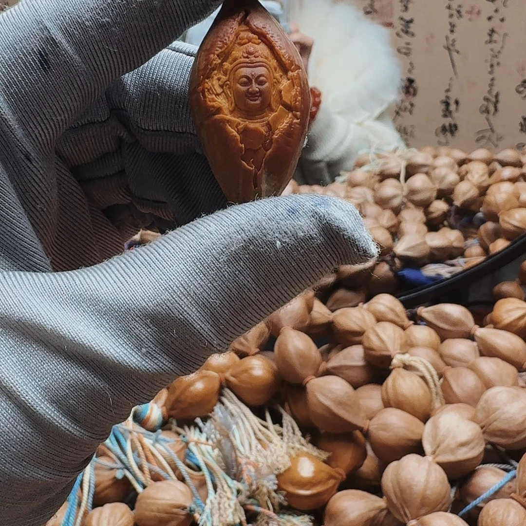 手串橄榄核2144黄财神
