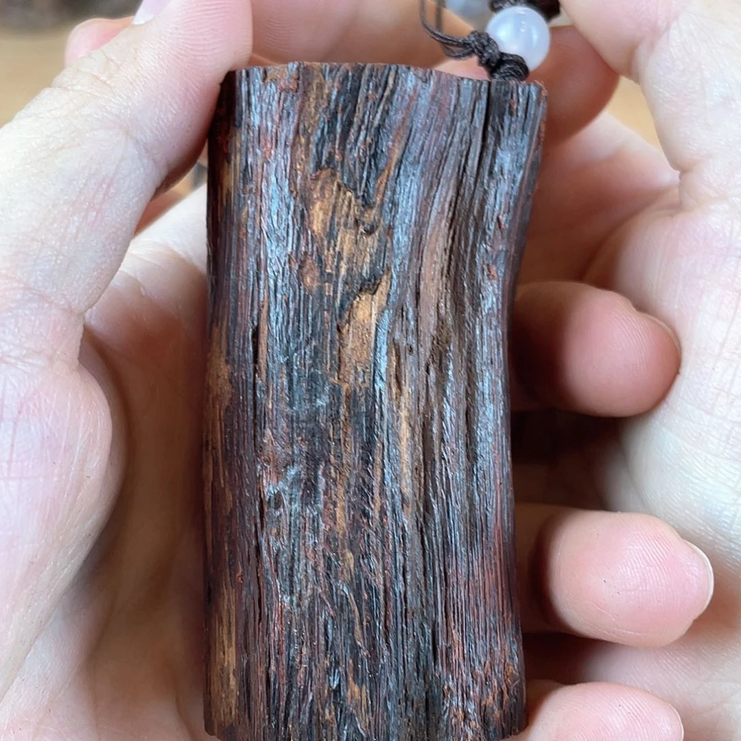 降真香把件随型超大手把件随机发其一