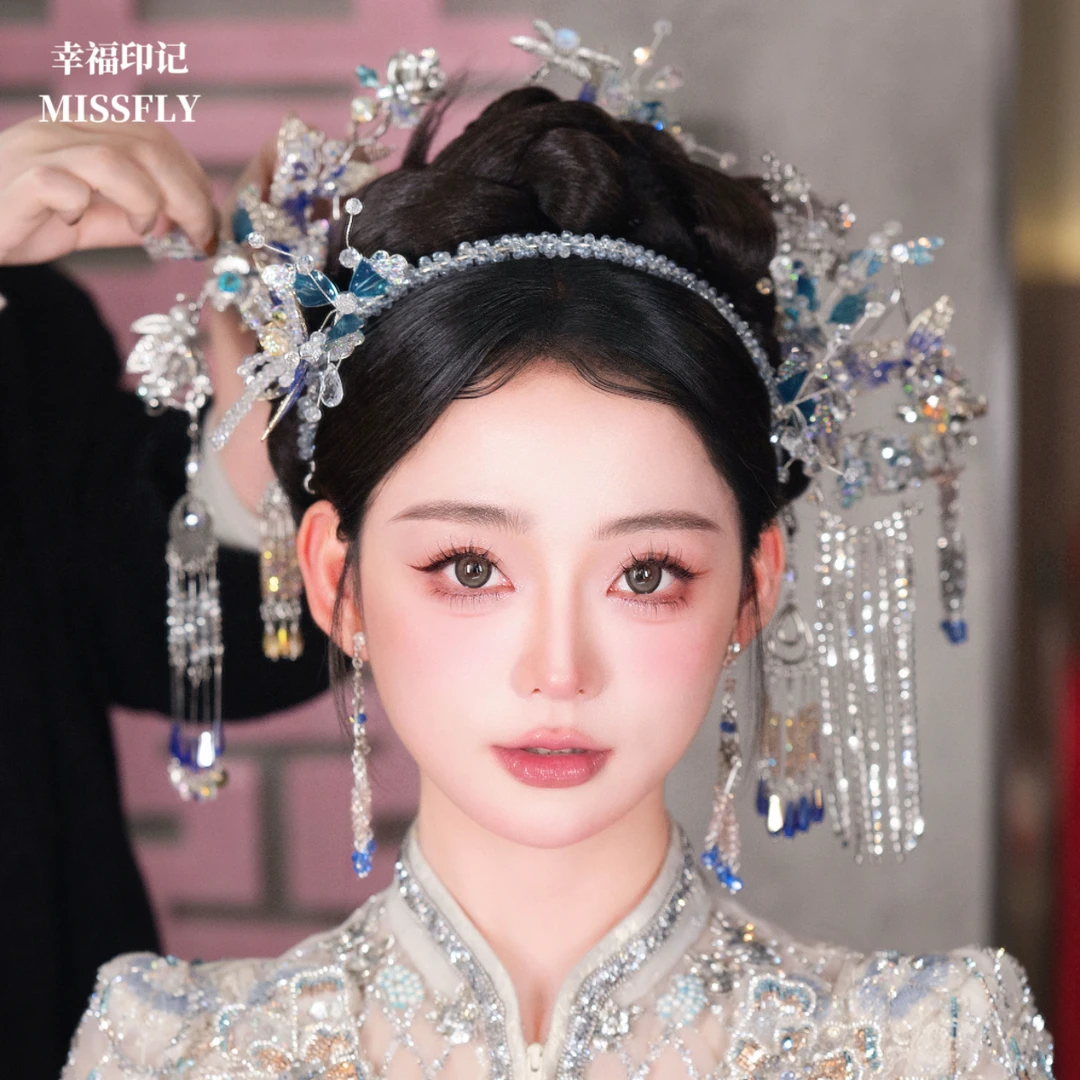 银色秀禾头饰新娘中式水晶发簪蓝色服汉服马面裙头饰古风晨袍发饰