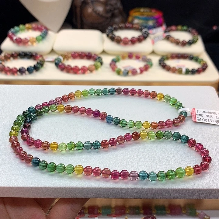 碧玺手链未镶嵌老矿彩虹。