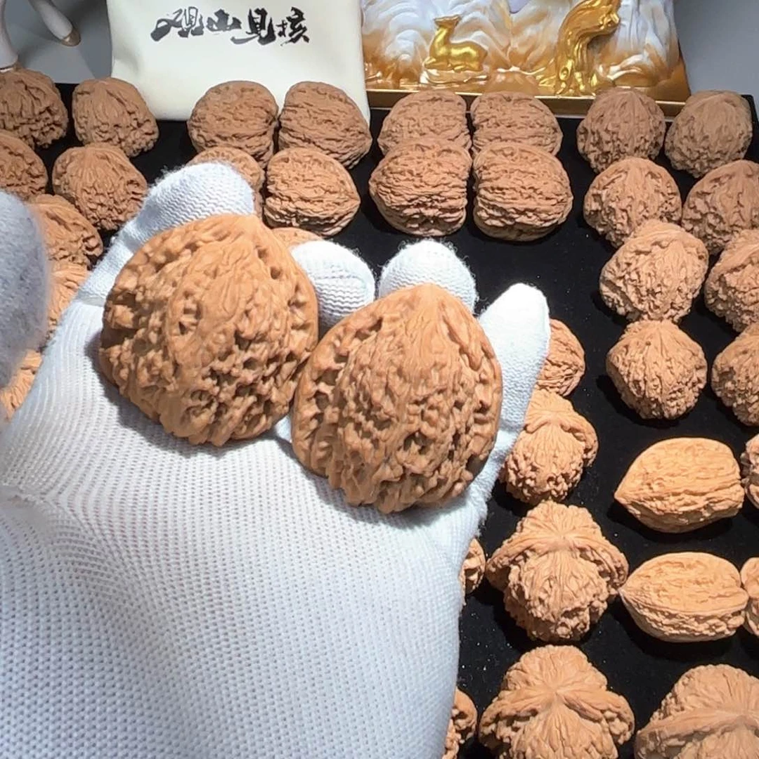 文玩核桃把件妙*蛙南疆石核桃