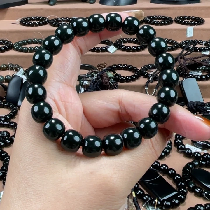 魚***~和田玉未镶嵌手链10绿