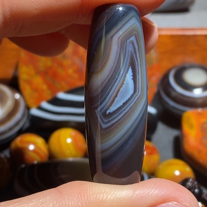 玛瑙/玉髓钛钢颈饰