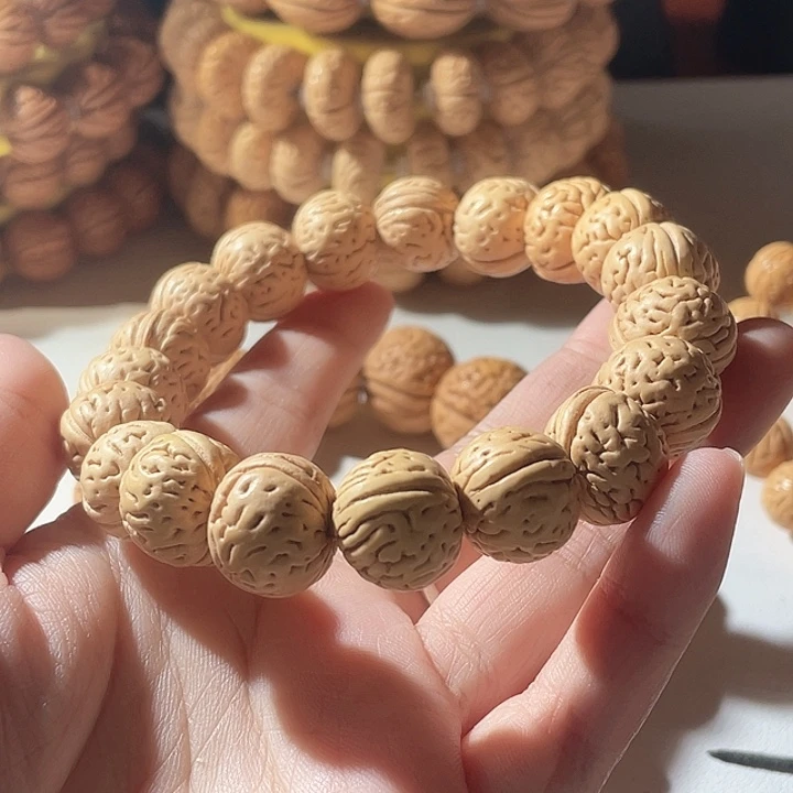 张***Ⱄ吊坠桃核桃核手串肌肉36